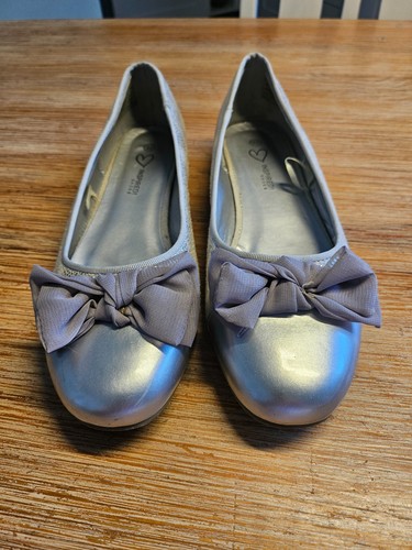 Ballerinas von inspired - von,